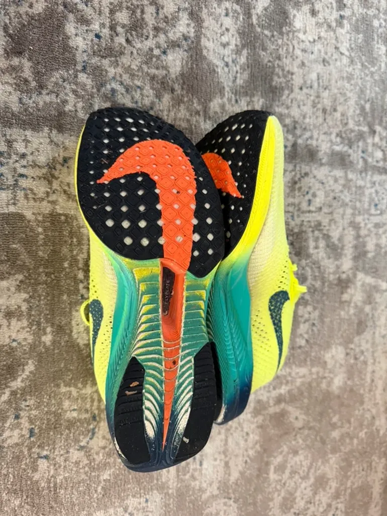 Used Nike VaporFly 3 bike — image 4 of 4