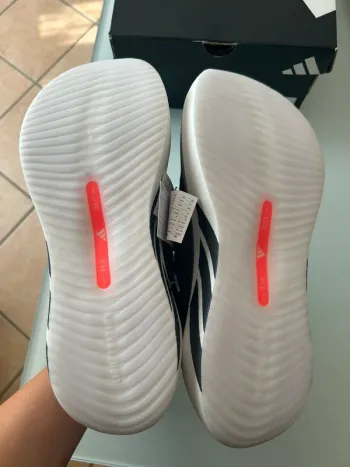 Adidas Hyperboost Edge bike usato — immagine 4 di 7
