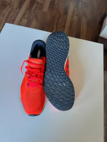 Použité New Balance Schuhe Running Shoes