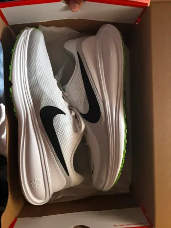 Used Nike running shoes Running Shoes