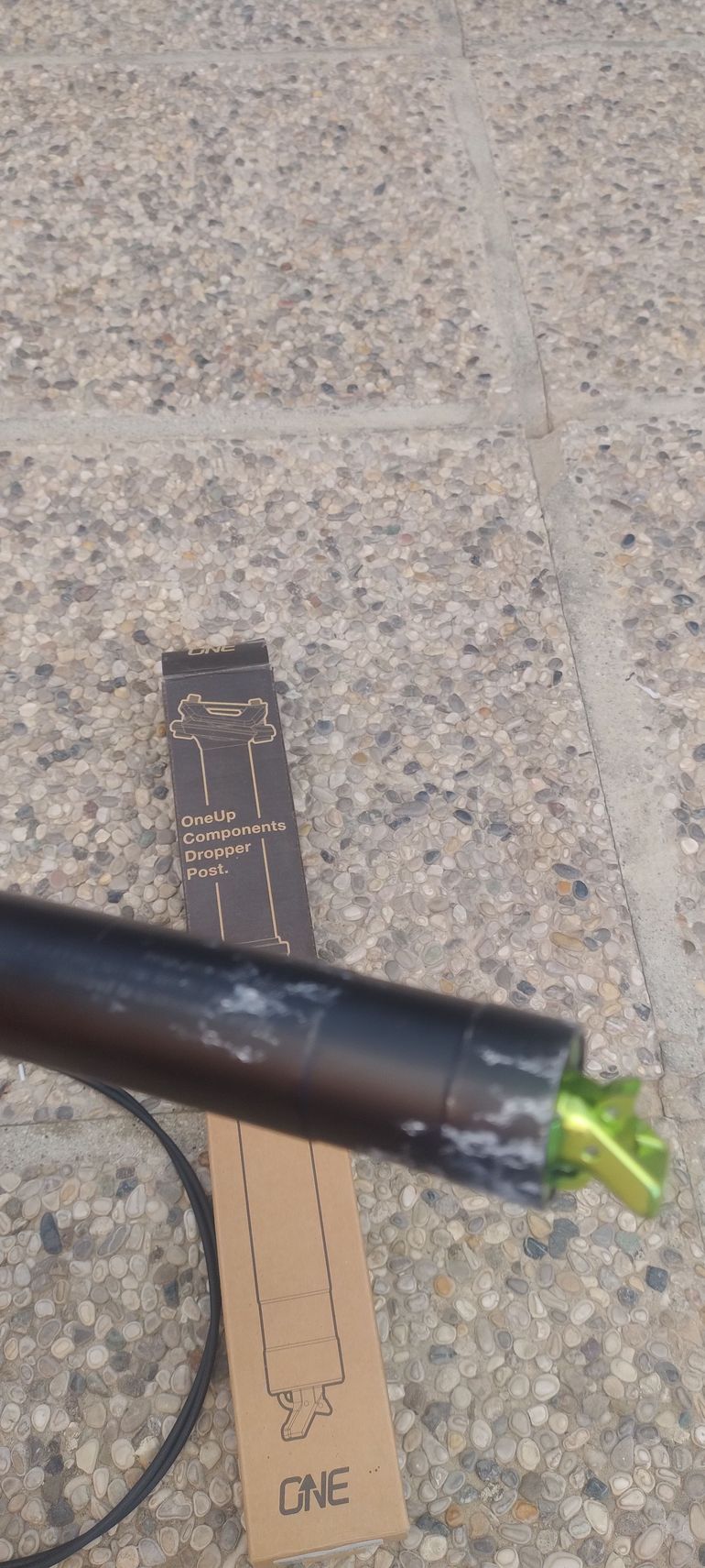 Käytetty Oneup Components V3 Dropper Post 2024 bike — kuva 4 / 7