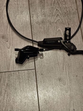 Tweedehands Sram Code Silver Stealth Brake Set bike — afbeelding 10 van 11