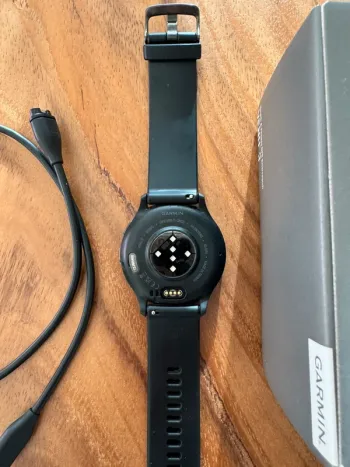 Used Garmin Venu 3 bike — image 2 of 2