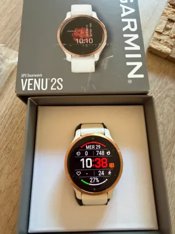 Used Garmin Venu 2S Electronics