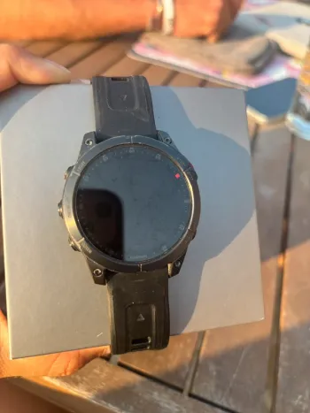 Used Garmin Epix Gen 2 Sapphire bike — image 6 of 7