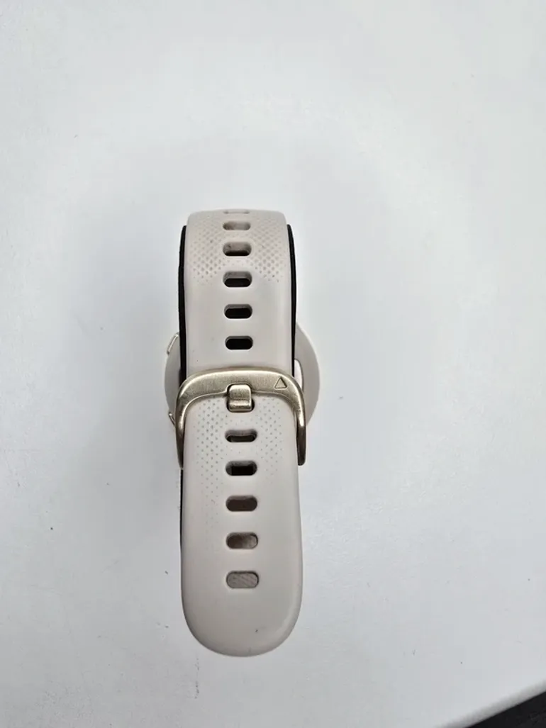 Used Garmin Venu 2S bike — image 7 of 10