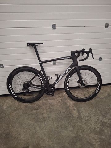Used Roval Rapide CLX II 2024 bike — image 1 of 2