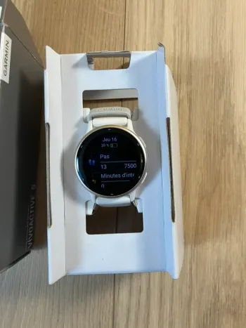 Gebrauchtes Garmin Vivoactive 5 bike — Bild 2 von 5