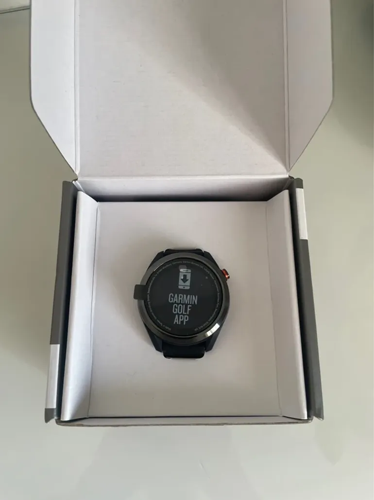 Used Garmin Approach S42 bike — image 2 of 3