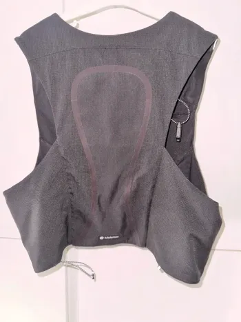 Gebrauchtes Lululemon Fast & Free Trail Running Waistcoat bike — Bild 7 von 11