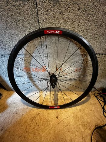 Dt Swiss Carbon Aero Wheel Wheels usato