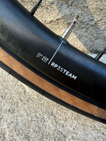 Used OQUO RP35 Team 2024 bike — image 3 of 3