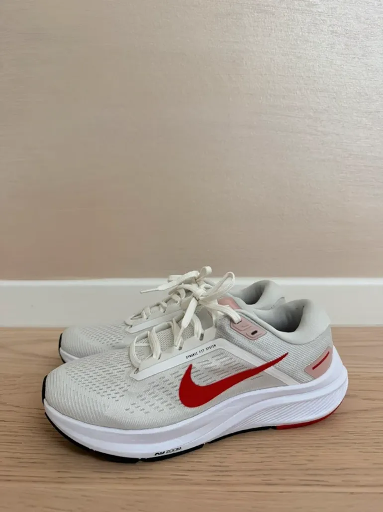 Used Nike Zoom Structure 24 bike — image 3 of 10
