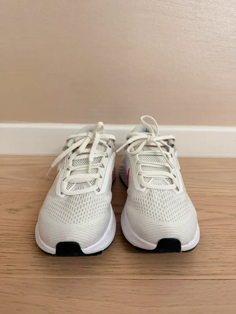 Used Nike Zoom Structure 24 bike — image 2 of 10