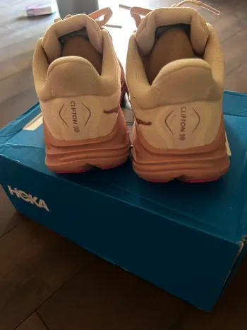 Hoka Clifton 10 bike usato — immagine 5 di 5