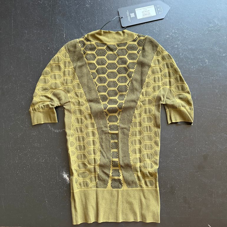 Brugt Q36.5 Base layer Sleeve less S-M// NEW!! 50% OFF!! 2025 bike — billede 2 af 2