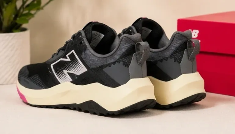 Używany New Balance DynaSoft Nitrel bike — zdjęcie 4 z 7