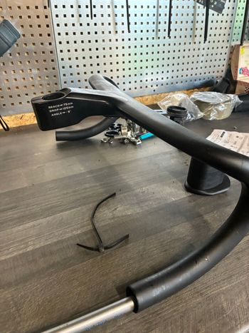 Brugt canwin Quick ZEPHYR-SSL Aerodynamic Integrated Handlebar 2026 bike — billede 5 af 8