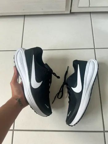 Used Nike Revolution 8 Running Shoes