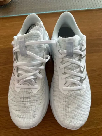 Tweedehands New Balance FuelCell Running Shoes