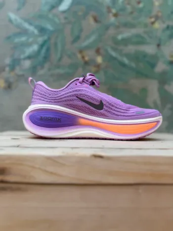 Używany Nike Vomero Plus ZoomX Running Shoes