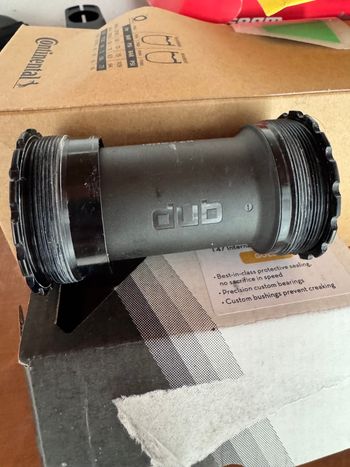 Used Sram DUB BSA Bottom Bracket 2026 Drivetrain & Pedals