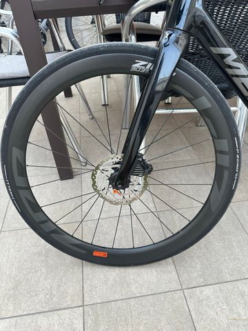 Used Zipp 303 Wheels 2025 bike — image 1 of 2