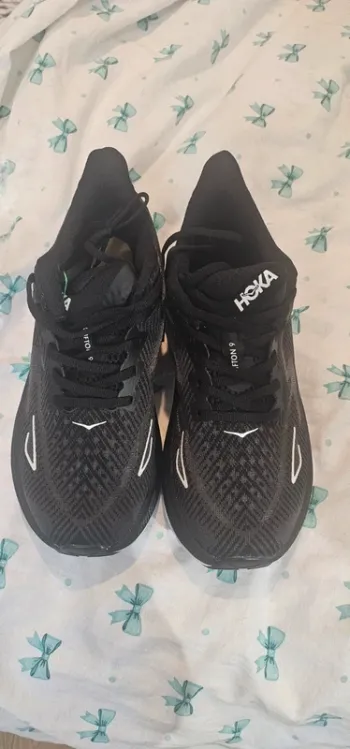 Used Hoka Clifton 9 bike — image 2 of 10