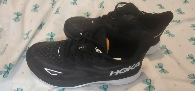Used Hoka Clifton 9 bike — image 8 of 10