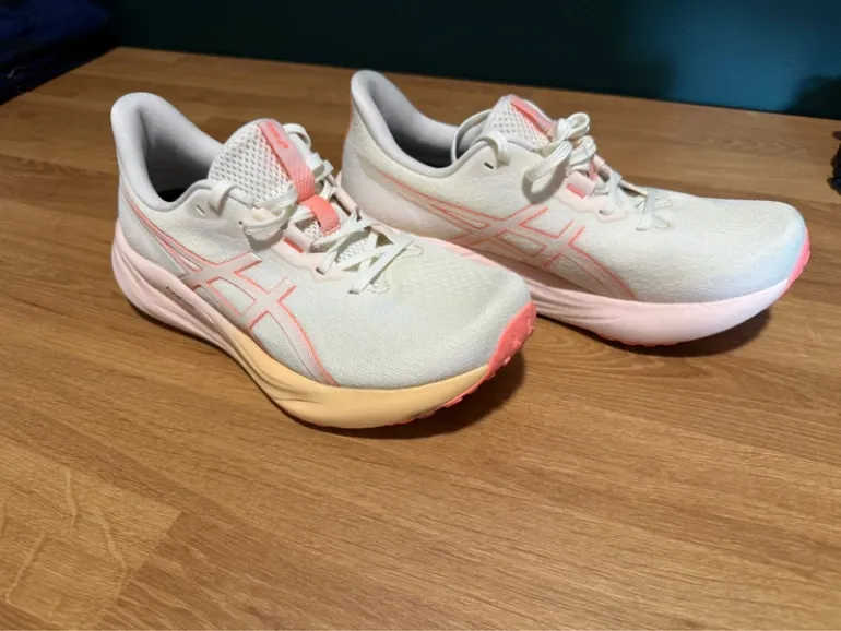 Used Asics Gel Yasura bike — image 3 of 8