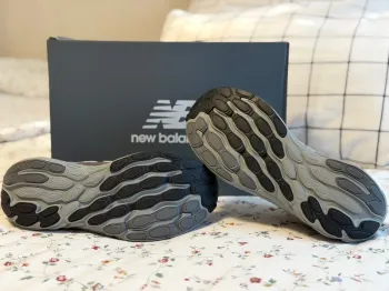 New Balance Fresh Foam X Kaiha Trail bike usato — immagine 11 di 14