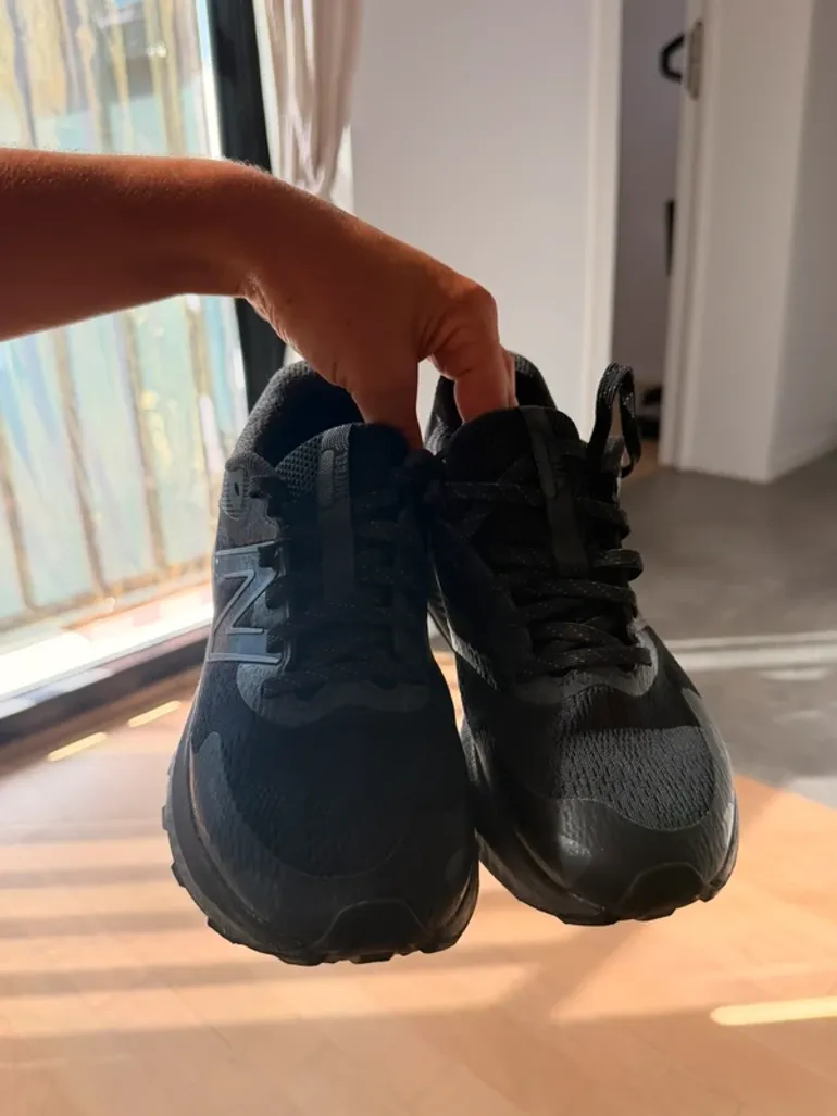 Używany New Balance Nitrel Gore-Tex bike — zdjęcie 6 z 8