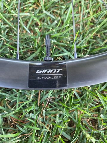 Giant SLR 2 Wheels usato
