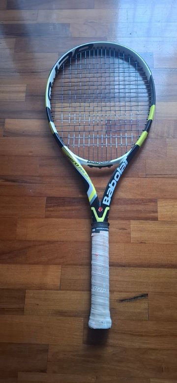 Použité Babolat Tennis Racket bike — obrázek 1 z 2