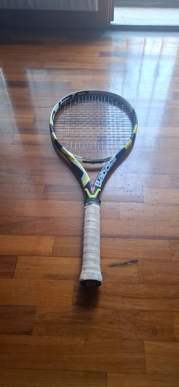 Použité Babolat Tennis Racket bike — obrázek 2 z 2