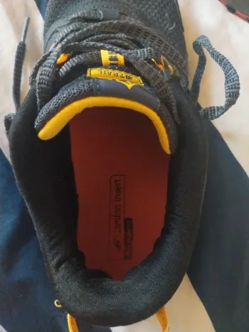 New Balance 410 bike d'occasion — image 3 sur 8