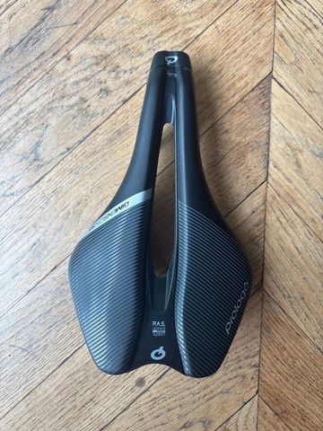 Used Prologo Dimension 143 Saddles & Seatposts