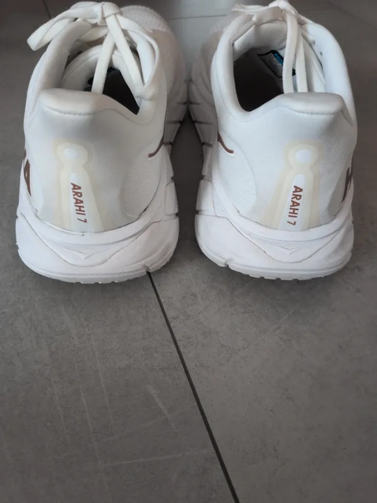 Used Hoka Schuhe bike — image 5 of 7