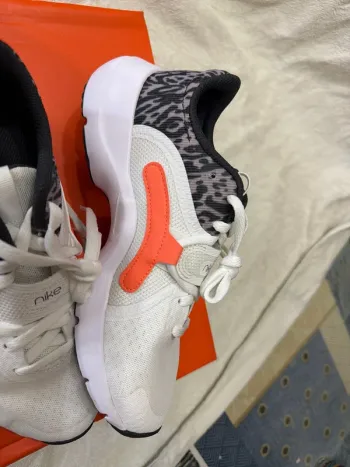 Premium Nike In-Season TR 13 bike d'occasion — image 6 sur 15