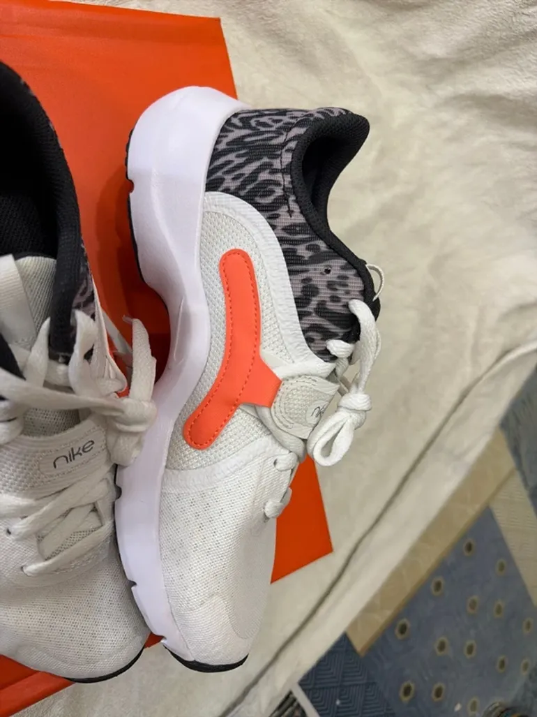 Premium Nike In-Season TR 13 bike d'occasion — image 6 sur 15