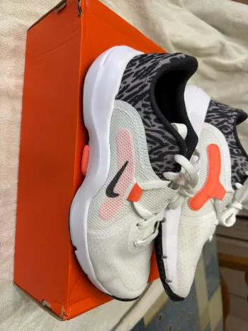 Premium Nike In-Season TR 13 bike d'occasion — image 5 sur 15