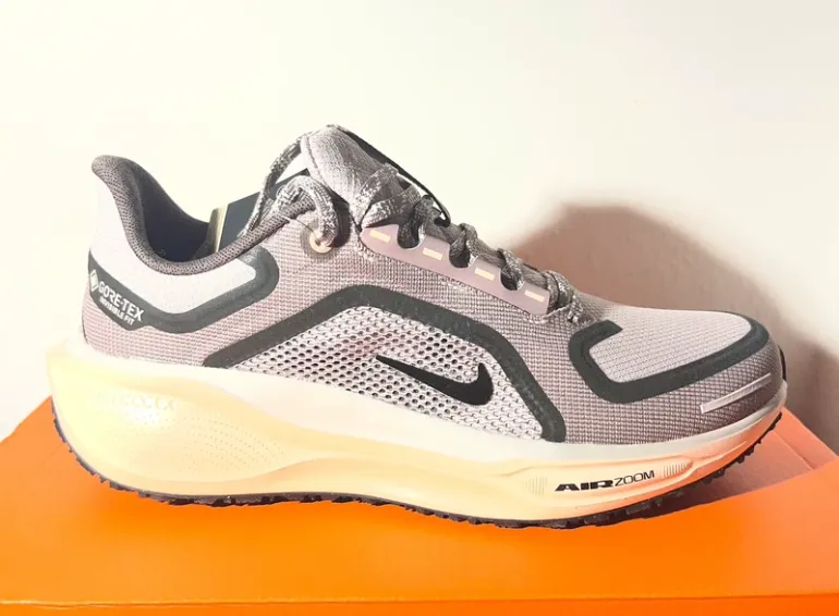 Pegasus Air Zoom 41 GTX bike usato — immagine 2 di 7