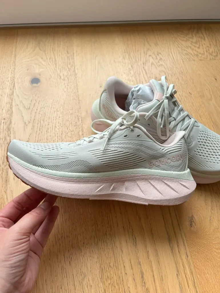 Używany Saucony Ride 18 bike — zdjęcie 4 z 7