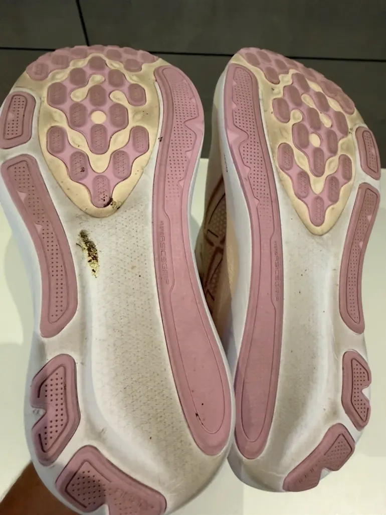 Used Asics Kayano 33 bike — image 10 of 15