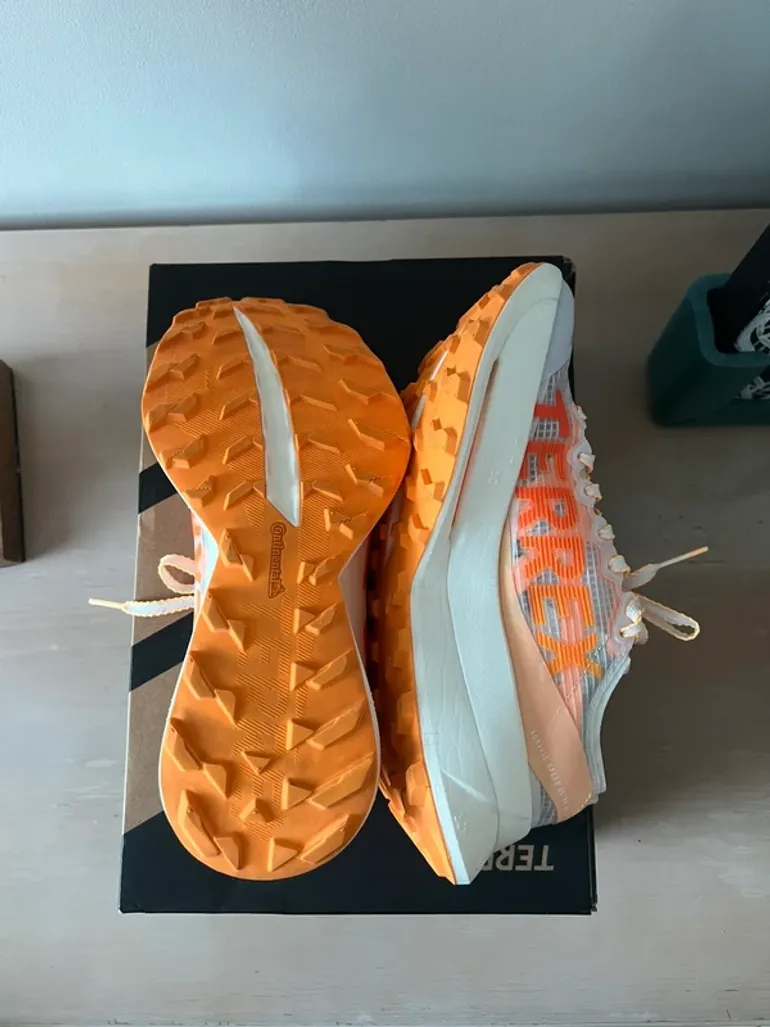 Używany Adidas Agravic Speed Ultra 2 bike — zdjęcie 2 z 7