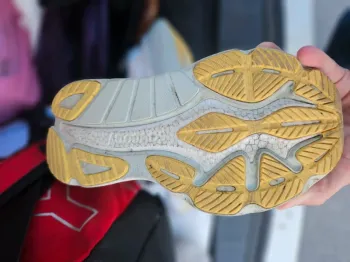 Saucony Hurricane bike usato — immagine 2 di 3