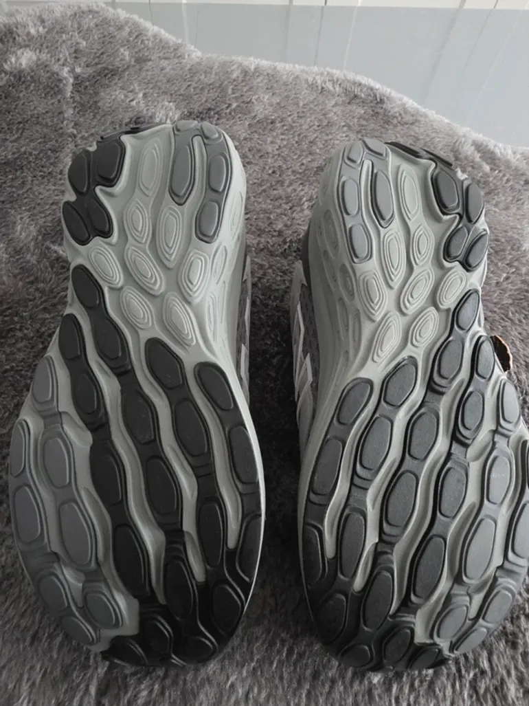 New Balance UTRNAA bike usato — immagine 7 di 14