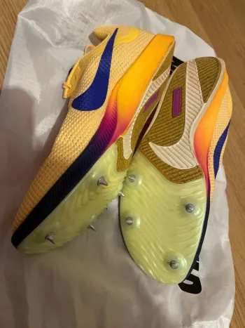 Brugt Nike Pointes athlétisme bike — billede 2 af 2