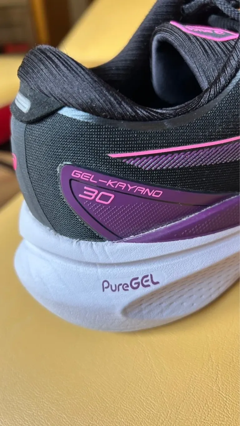 Używany Fabric Gel Kayano 30 bike — zdjęcie 7 z 8