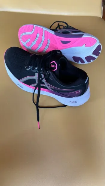 Używany Fabric Gel Kayano 30 bike — zdjęcie 3 z 8
